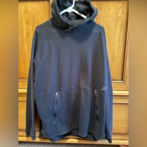 New Balance Black Men's Hooded Sweatshirt with Logo Label